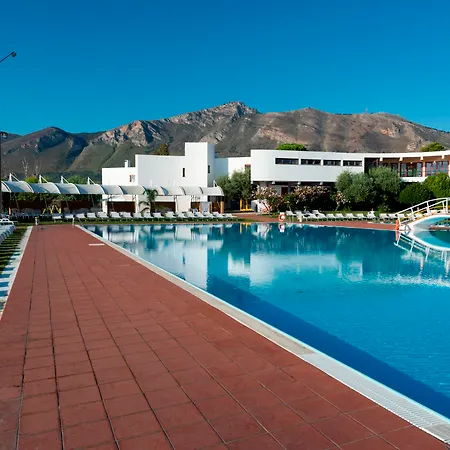 Resort Torre Normanna